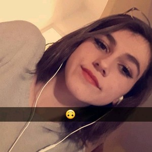 Amandine - Prof de français - Cazouls-lès-Béziers