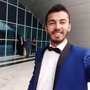 Firas - Prof de maths - Paris