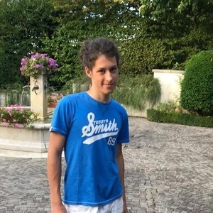 Léon - Prof de maths - Lyon