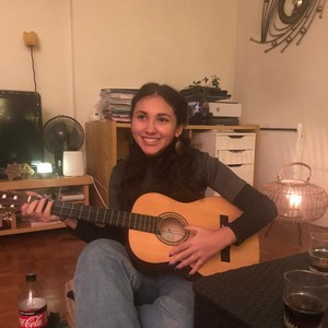 Sirine - Prof d'anglais - Houilles