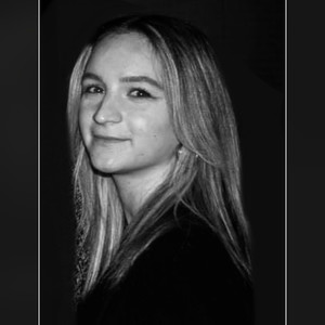 Zoé - Prof de maths - Cergy