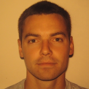 Romain - Prof de maths - Voisins-le-Bretonneux