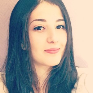 Yasmine - Prof de maths - Villeurbanne