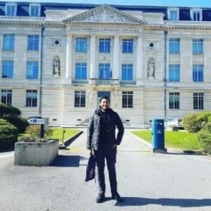 Taha - Prof de maths - Saint-Étienne