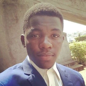 Fon Ade - Prof de maths - Southend-on-Sea
