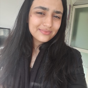 Aya - Prof de maths - Rennes