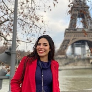 Nesrine - Prof de maths - Mons-en-Baroeul