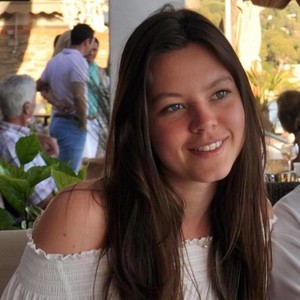 Chloe - Prof d'initiation informatique - Paris