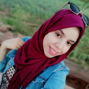 Khadija - Prof de programmation - Paris