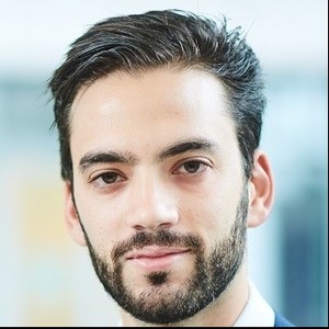 Francisco - Prof d'économie - Forest
