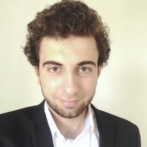 Adrien - Prof d'économie - Paris