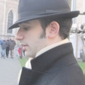 Simon - Prof d'histoire - Paris
