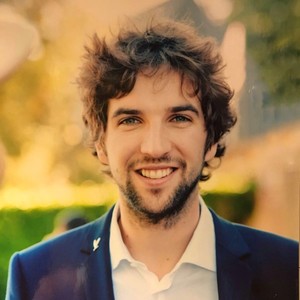 Pierre - Prof de maths - Paris