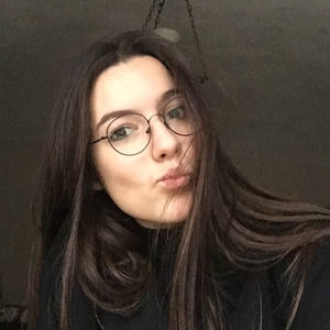 Anastasia - Prof de français - Viviers