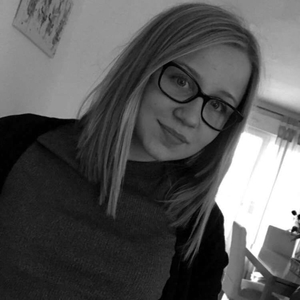 Chloé - Prof de maths - Metz