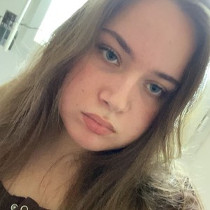 Shana - Prof de français - Saint-Nazaire