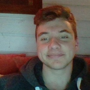 Hugo - Prof de maths - Grainville-sur-Odon