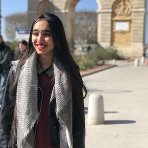 Justine - Prof de maths - Marseille