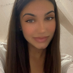 Julia - Prof de maths - Villabé