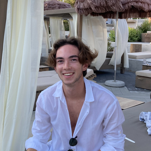 Paul - Prof de maths - Paris
