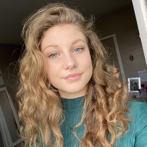 Laura - Prof de maths - Ozoir-la-Ferrière