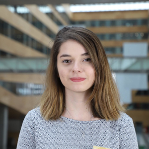Emilie - Prof d'anglais - Francheville