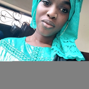 Fatima - Prof d'expression orale - anglais - Seillons-Source-d'Argens