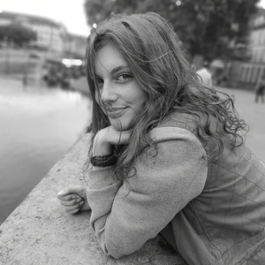 Claire - Prof de SVT - Nancy