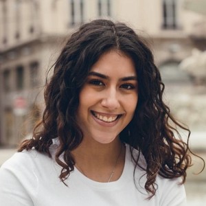 Emma - Prof d'anglais - Châtonnay
