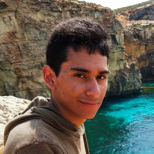 Carlos - Prof de maths - Grez-Doiceau