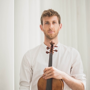 Corey - Prof de violon - Paris