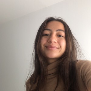 Mirna - Prof de compréhension orale - anglais - Cergy