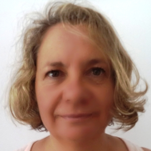 Pauline - Prof d'anglais britannique - Écully