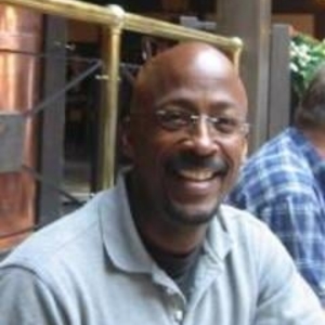 Lester - Prof de finance - Paris