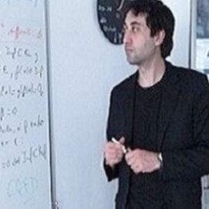 Arthur - Prof de physique - Paris
