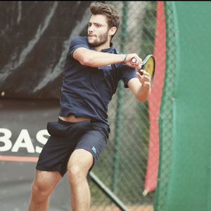 Mathieu - Prof de tennis - Montreuil