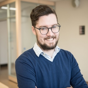 Simon - Prof d'économie - Lyon