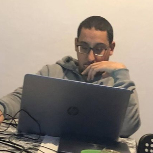 Ahmed - Prof d'initiation informatique - Vitry-sur-Seine