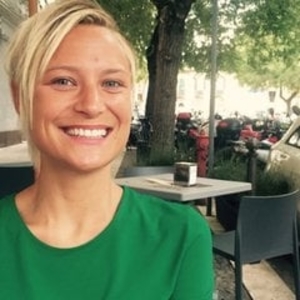 Agathe - Prof de marketing - Poitiers