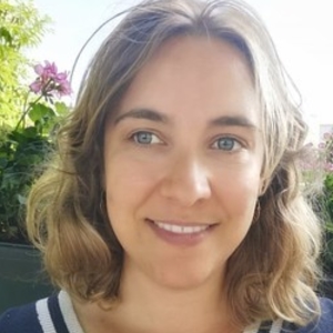 Auriane - Prof de maths - Thônex