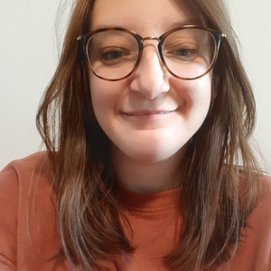 Marine - Prof d'économie - Oyonnax