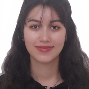Manal - Prof de français - Paris