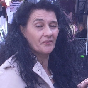 Laura - Prof de français - Pithiviers