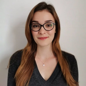 Laura - Prof de grec moderne - La Roche-sur-Yon