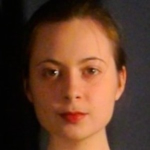 Avril - Prof de français - Paris