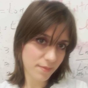 Yasmina - Prof d'initiation informatique - Murviel-lès-Béziers