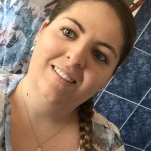 Laurie - Prof de maths - Châteauneuf-les-Martigues