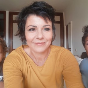 Zineb - Prof de maths - Saint-Ouen-sur-Seine