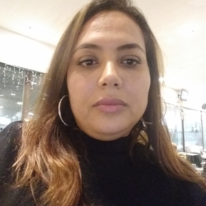 Ines - Prof d'initiation informatique - Evere