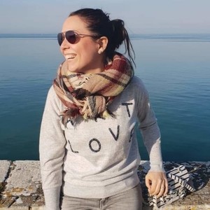 Nathalie - Prof d'aide aux devoirs - Vérines